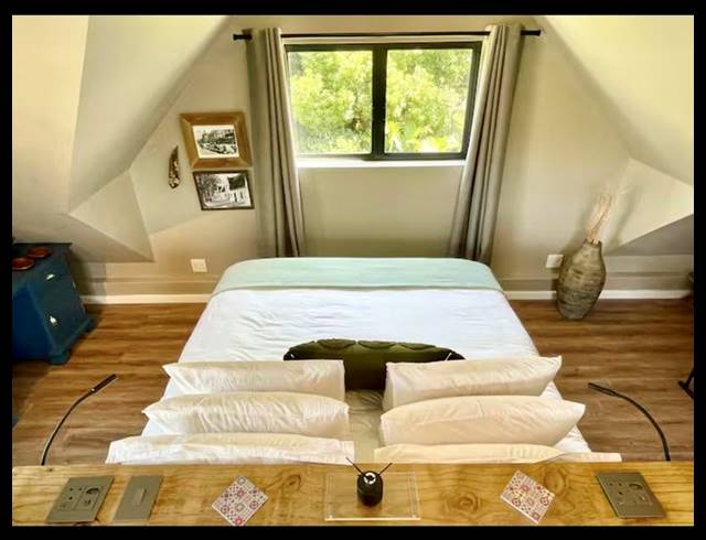 1 BEDROOM PROPERTY TO RENT IN CLOVELLY